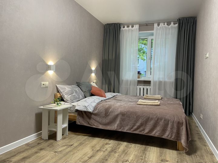 2-к. квартира, 43 м², 2/5 эт.