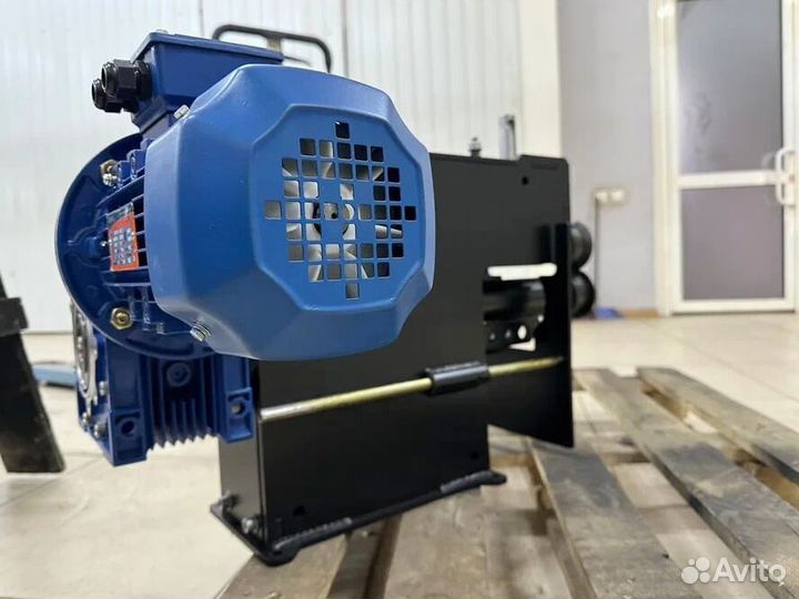 Зиг машина новая с 3 роликами