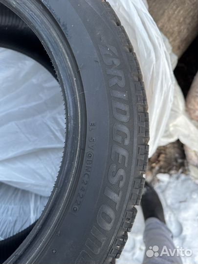 Bridgestone Blizzak VRX 235/50 R18 101T