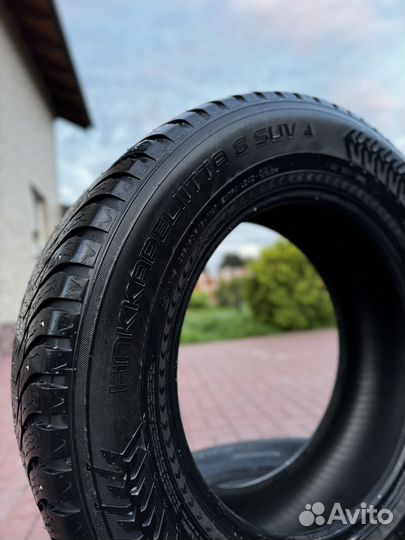 Nokian Tyres Hakkapeliitta 8 SUV 265/60 R18