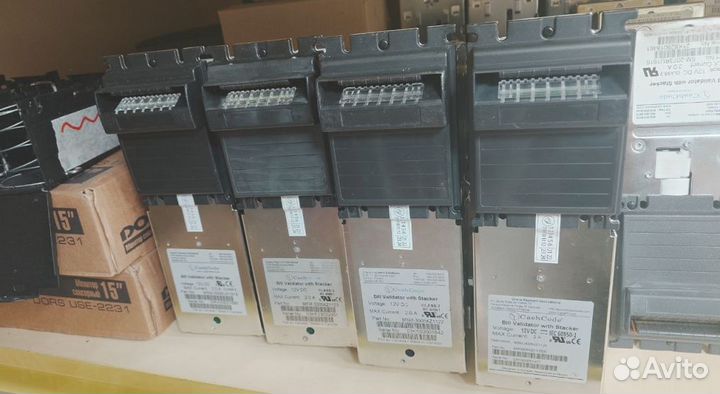 Купюроприемник CashCode MSM с кассетой на 1000 куп