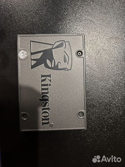 Твердый накопитель Kinqston