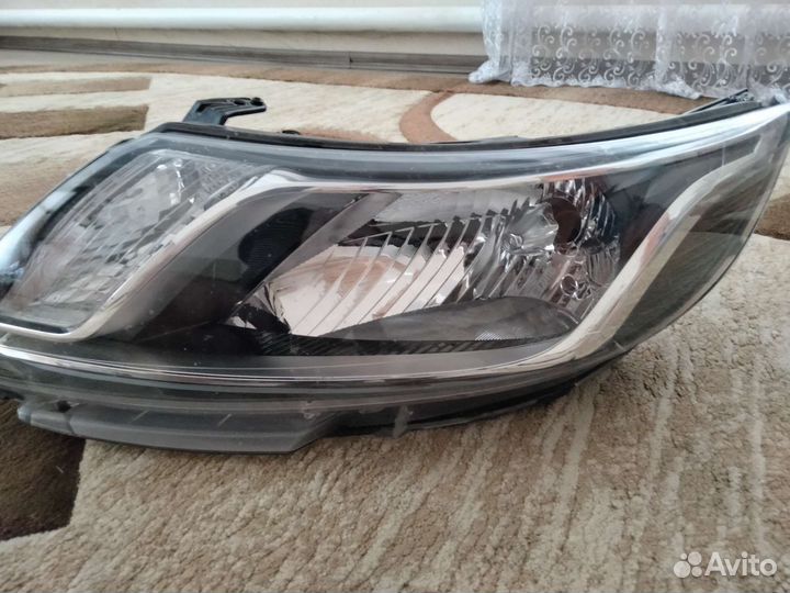 Фара передняя правая Киа рио