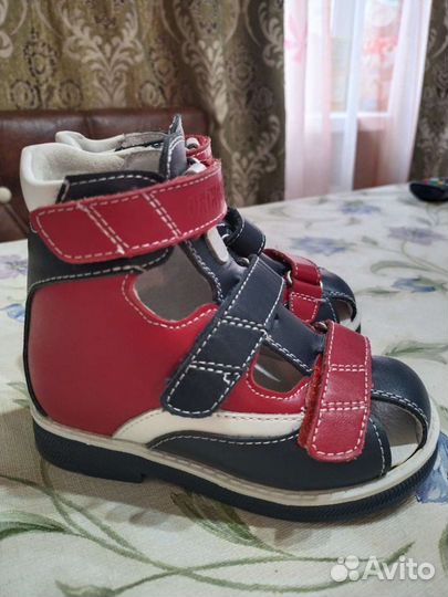 Сандали 22размер