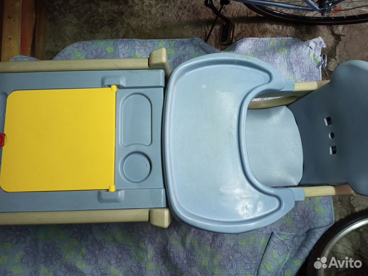 Стул-стол для кормления трансформер