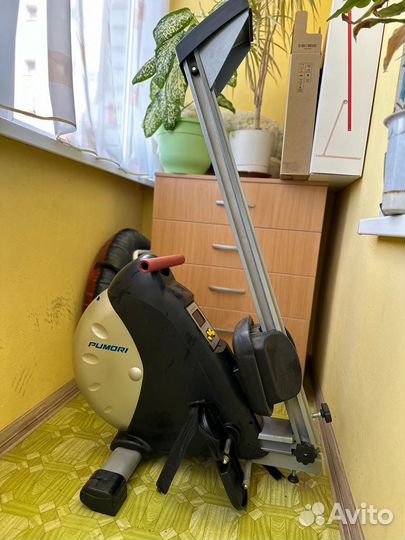 Гребной тренажер