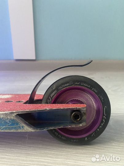 Трюковой самокат и детали детский неоновый