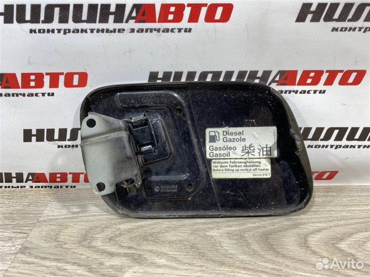 Лючок бензобака Volkswagen Touareg кроссовер 2.5