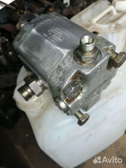 Гидомотор привода вентилятора jcb 332/H2659