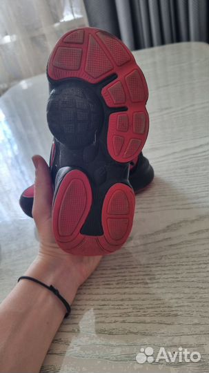 Кроссовки детские на мальчика