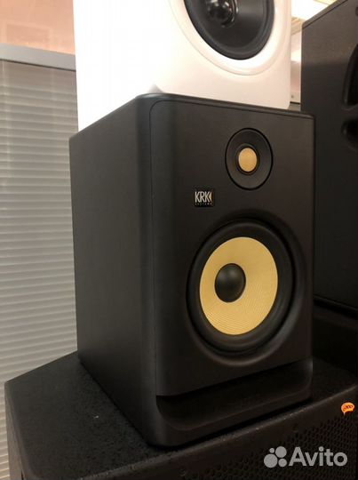 KRK RP7G4 Активный 2-х полосный монитор