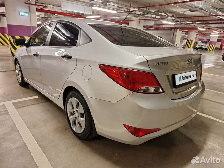 Hyundai Solaris 1.4 AT, 2015, 112 000 км