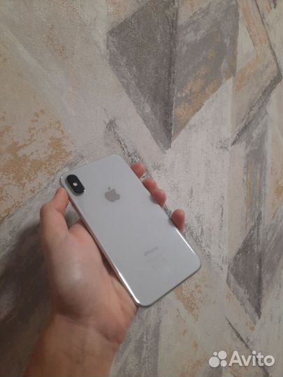 iPhone X, 256 ГБ