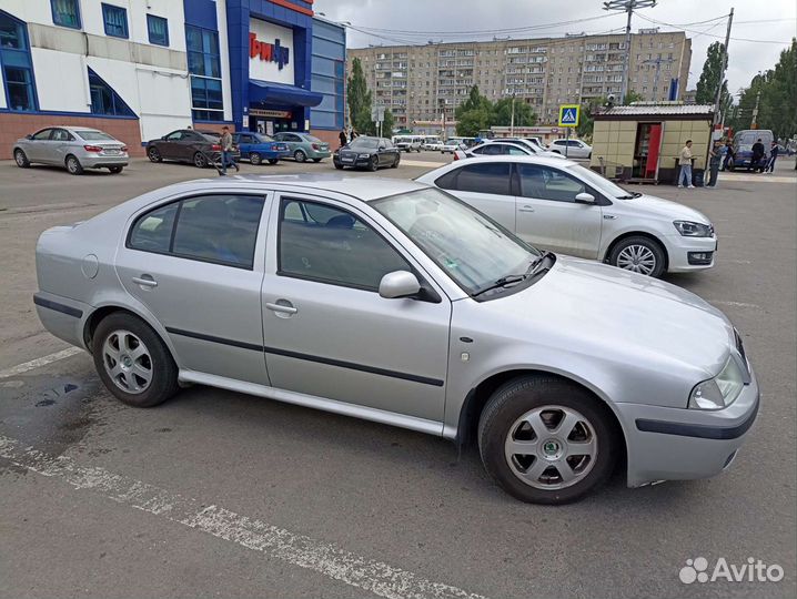 Skoda Octavia 2.0 МТ, 2000, 309 000 км