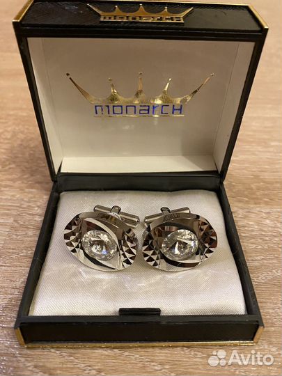 Запонки Monarch