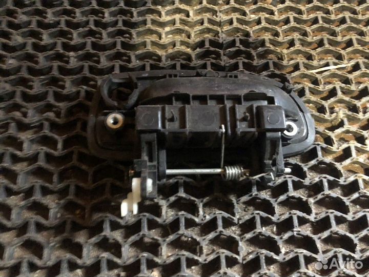 Ручка двери наружная передняя правая Акцент(Тагаз)