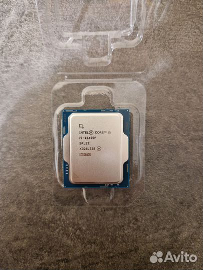 Процессор Intel Core i5-12400F