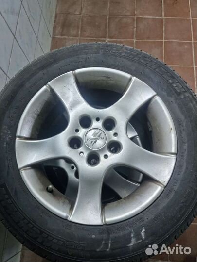 Michelin 195/65 R15