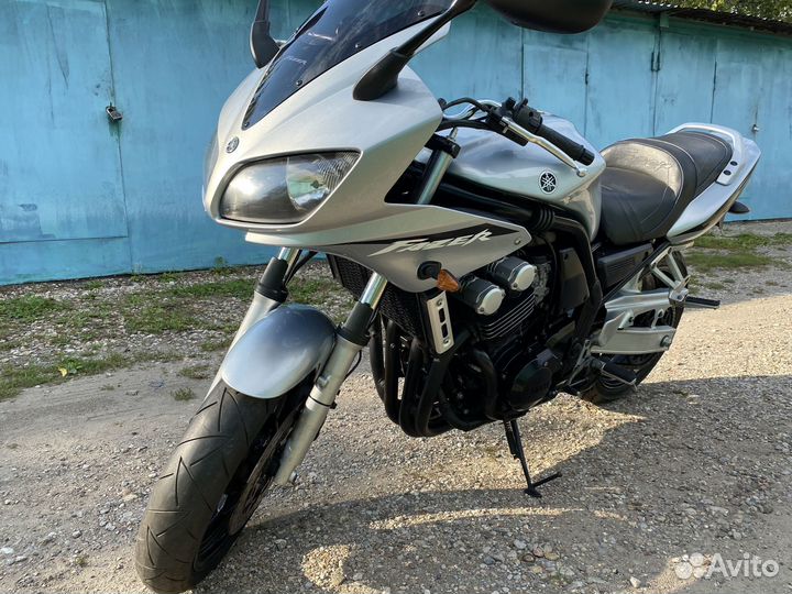 Yamaha FZS600 Fazer из Европы