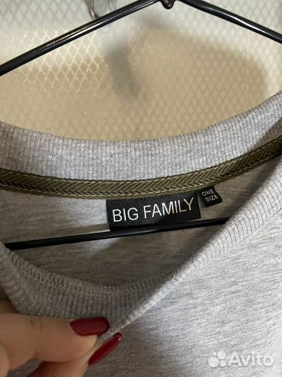 Лонгслив большого размера