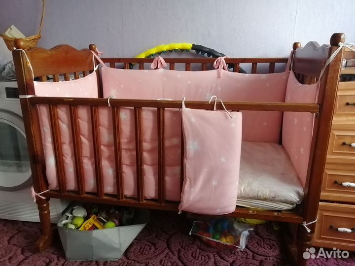 Детская кроватка