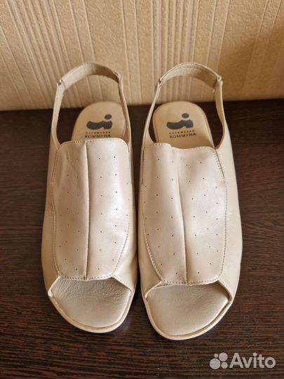 Новые летние босоножки 40 раз.Парижская коммуна