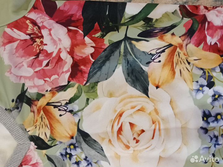 Стильный лонгслив