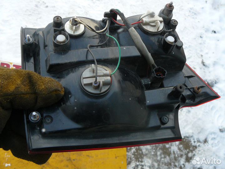 Фонарь задний левый Ssang Yong Kyron 2014г