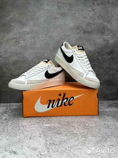 Nike Blazer Low 77 Blanc Noir