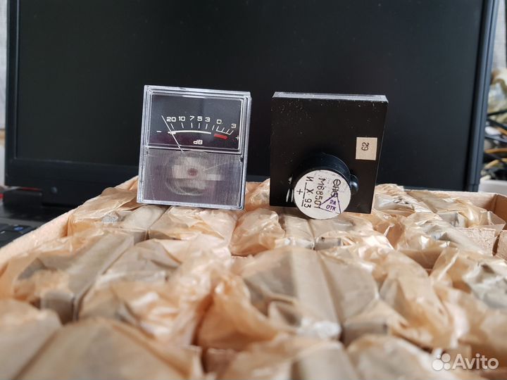 Индикатор уровня сигнала М68501