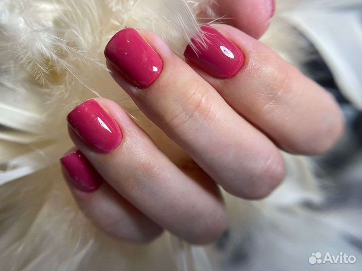 Маникюр и педикюр