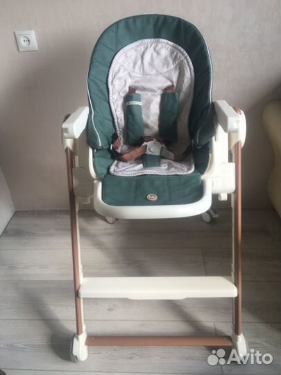 Продам стульчик для кормления