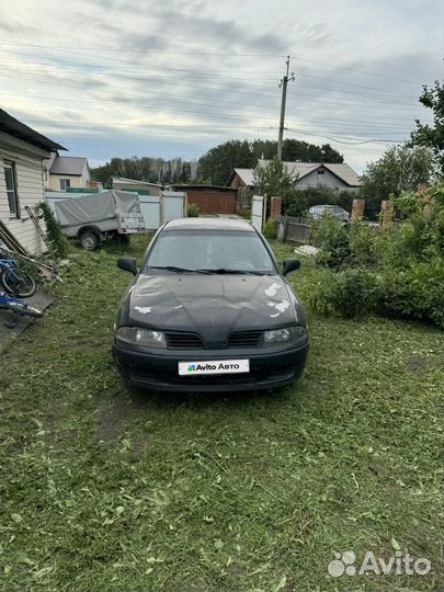 Mitsubishi Carisma 1.3 МТ, 2003, 250 000 км