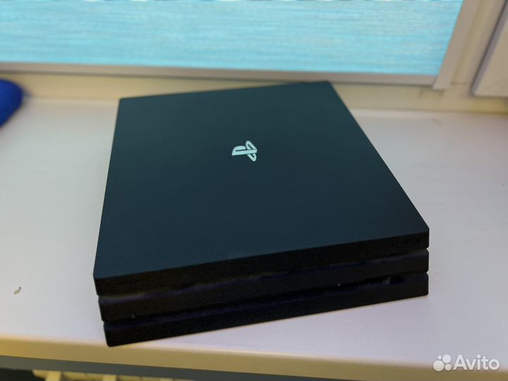 Sony PlayStation 4pro 1tb