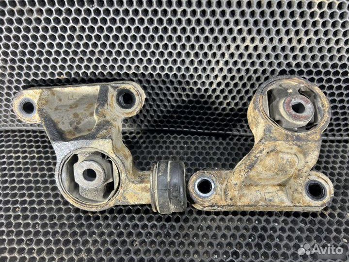 Подушка редуктора Mazda Cx-7 2006-2009