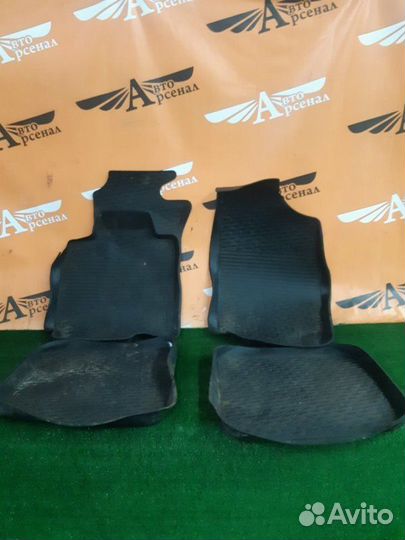 Коврик салона Mitsubishi Lancer 1.6