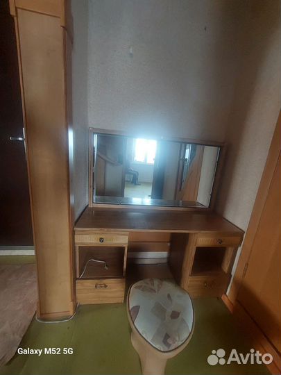 Спальный гарнитур бу