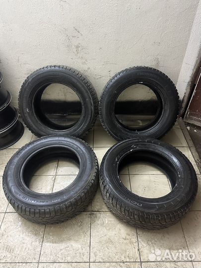 Nokian Tyres Hakkapeliitta 5 235/60 R16 104T