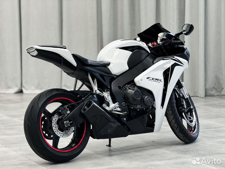Honda CBR1000RR Fireblade