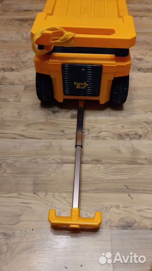 Машинка-каталка