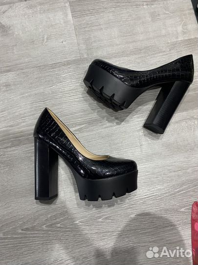 Туфли женские