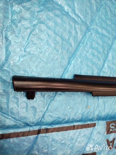 Молдинг стекла двери Тойота Версо перед правый