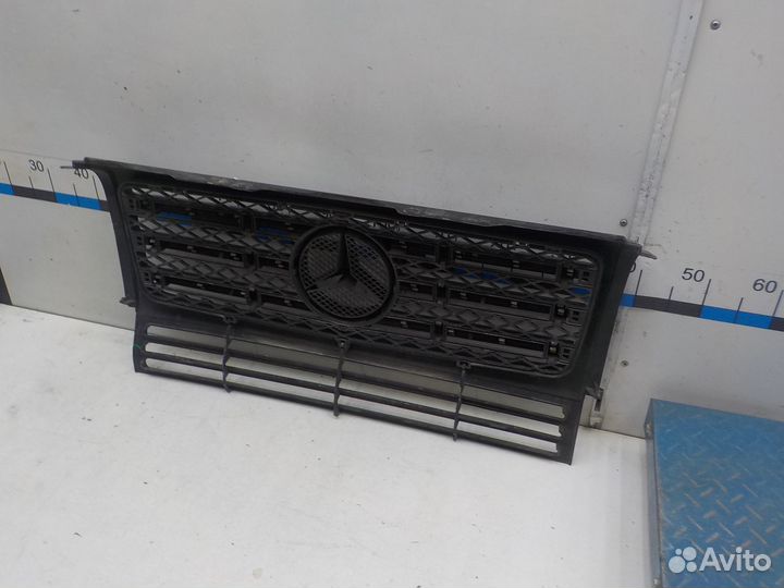 Решетка радиатора Mercedes-Benz G-Class
