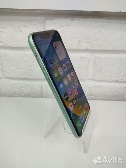 Мобильный телефон Apple iPhone 11 4/128 GB