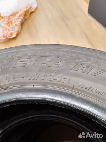 Bridgestone Dueler H/T 215/60 R17 96H