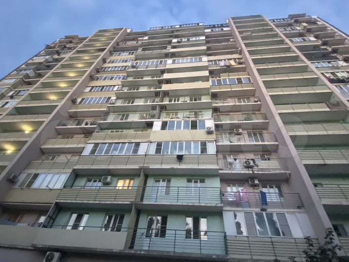 1-к. квартира, 40 м², 8/14 эт.