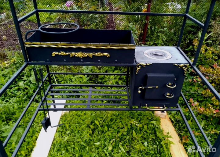 Беседка с мангалом