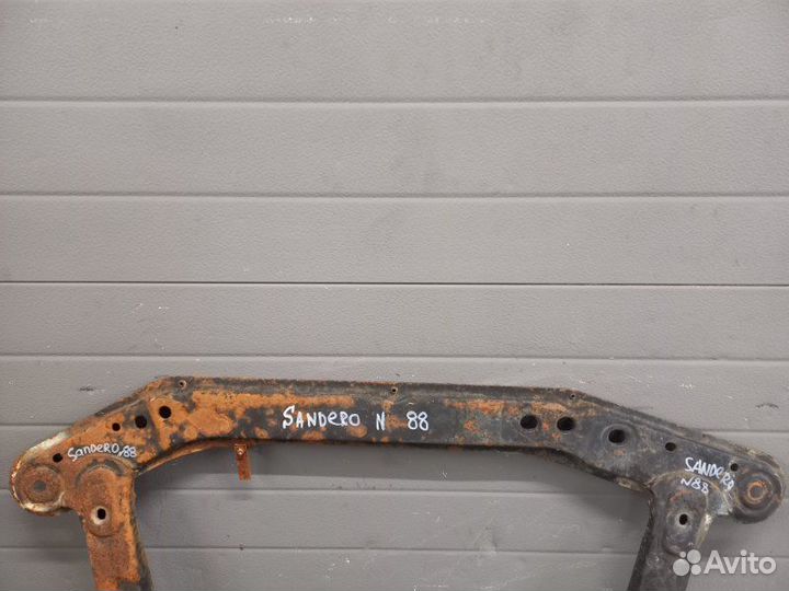 Подрамник передний Renault Sandero