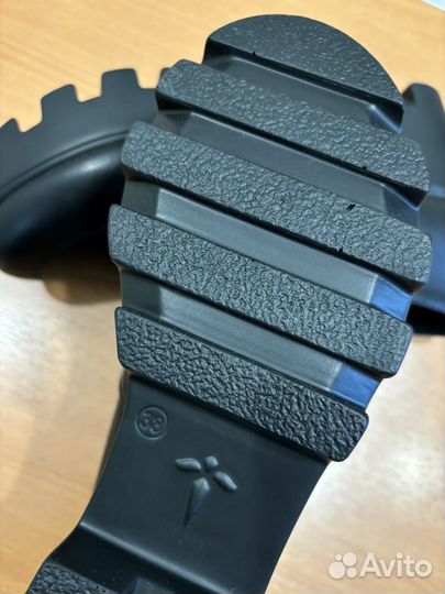 Продам полуботинки