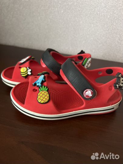 Сандалии crocs c9